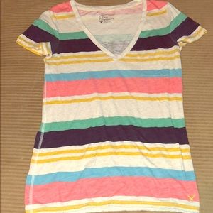 3/$12 American Eagle v-neck